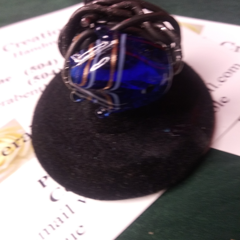 Jewelry - Picture 3 of 5